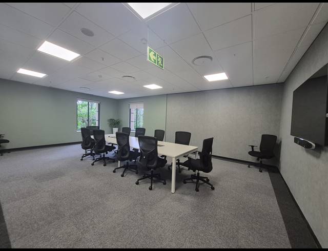 100M² OFFICE TO LET IN SANDTON CENTRAL